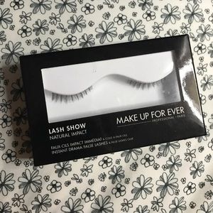 Makeup Forever false eyelash w/ glue